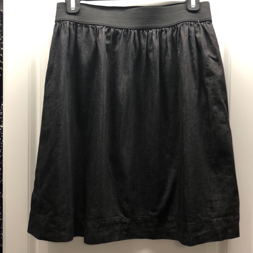 Black skirt